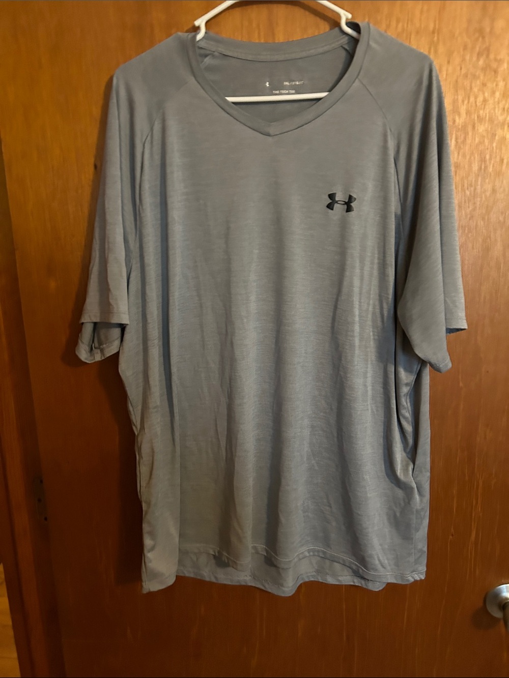 Under Armour Light Gray V-Neck Short Sleeve Performance Tee